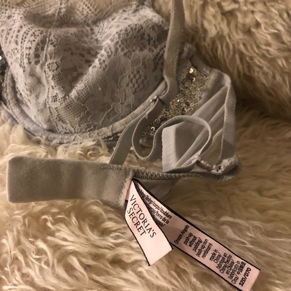 Victoria’s Secret Dream Angels Balconette Bra - Picture 3 of 3